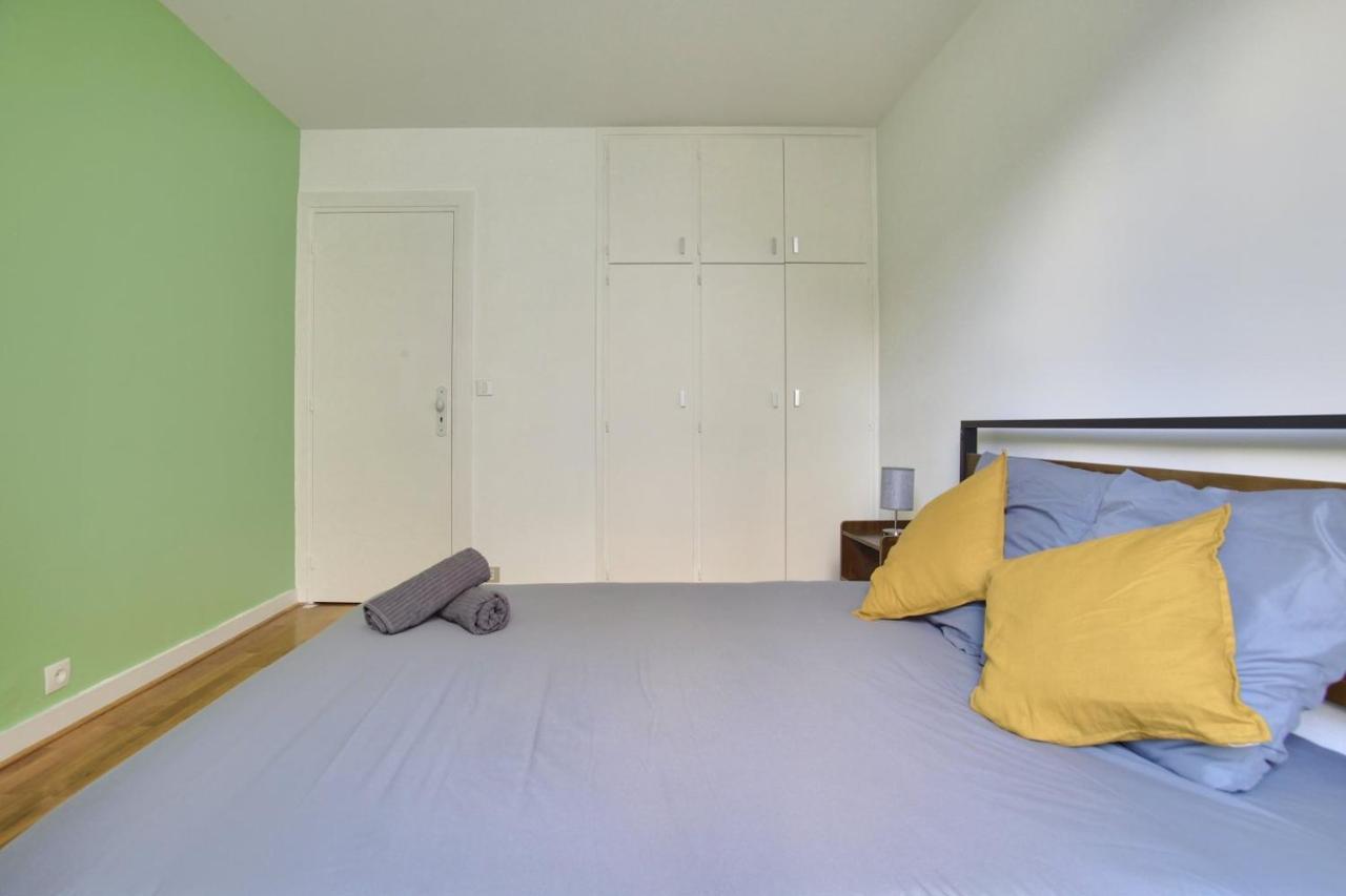 2 Bedrooms Tour Eiffel Breteuil Paris Exterior photo